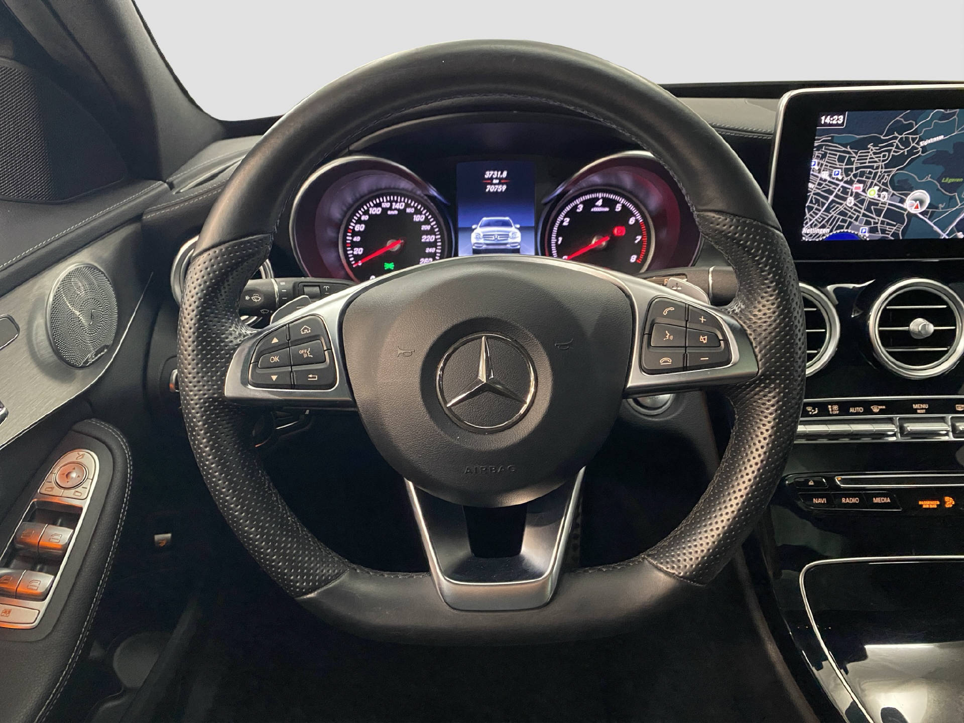 MERCEDES-BENZ C 400 AMG Line 4MATIC Kombi-image-8