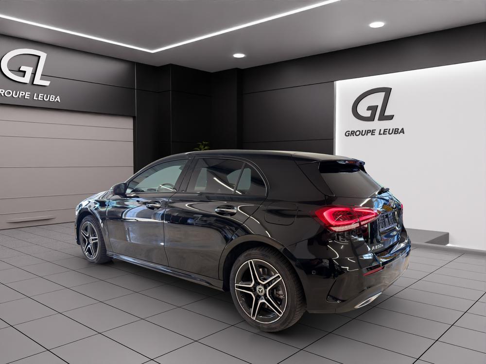 MERCEDES-BENZ A 250e AMG Line-image-2