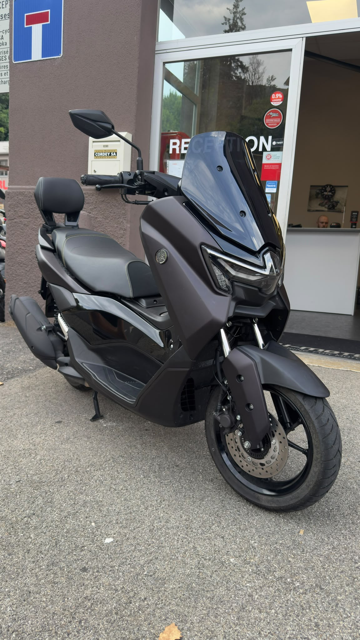 YAMAHA N-Max GPD 125