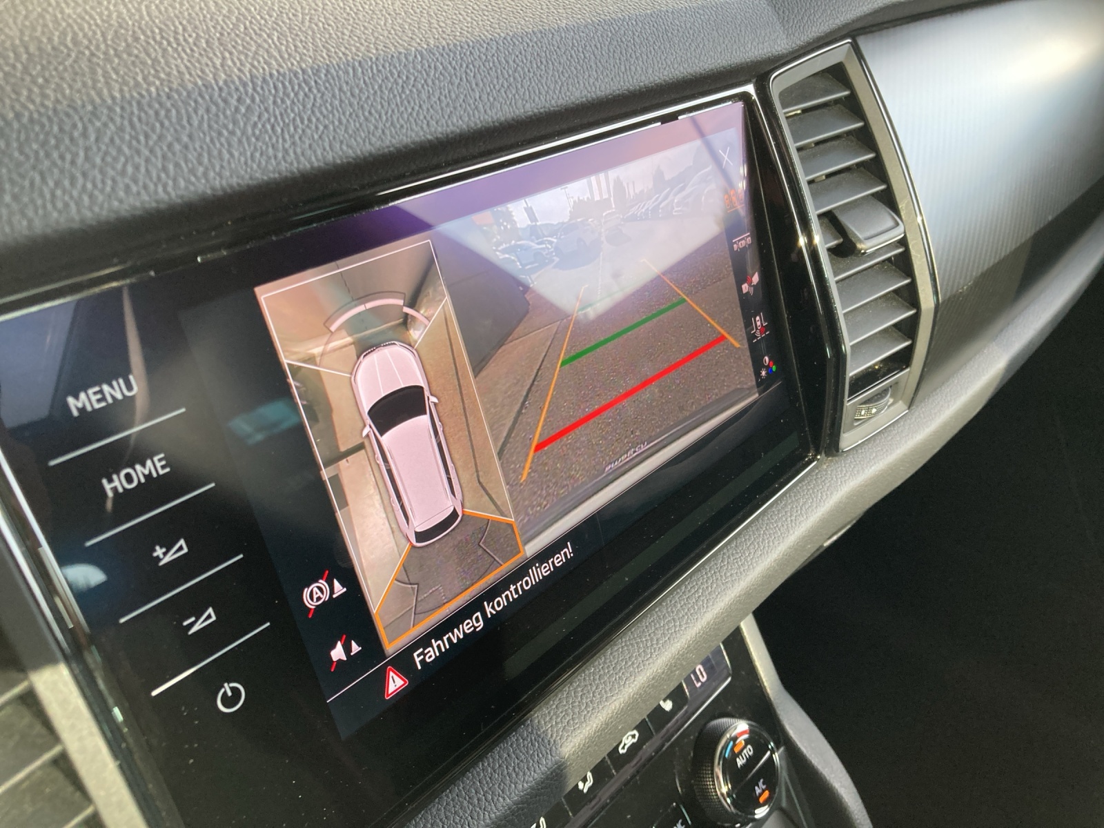 SKODA Kodiaq 2.0 Bi-TDI SCR RS 4x4 DSG-image-15