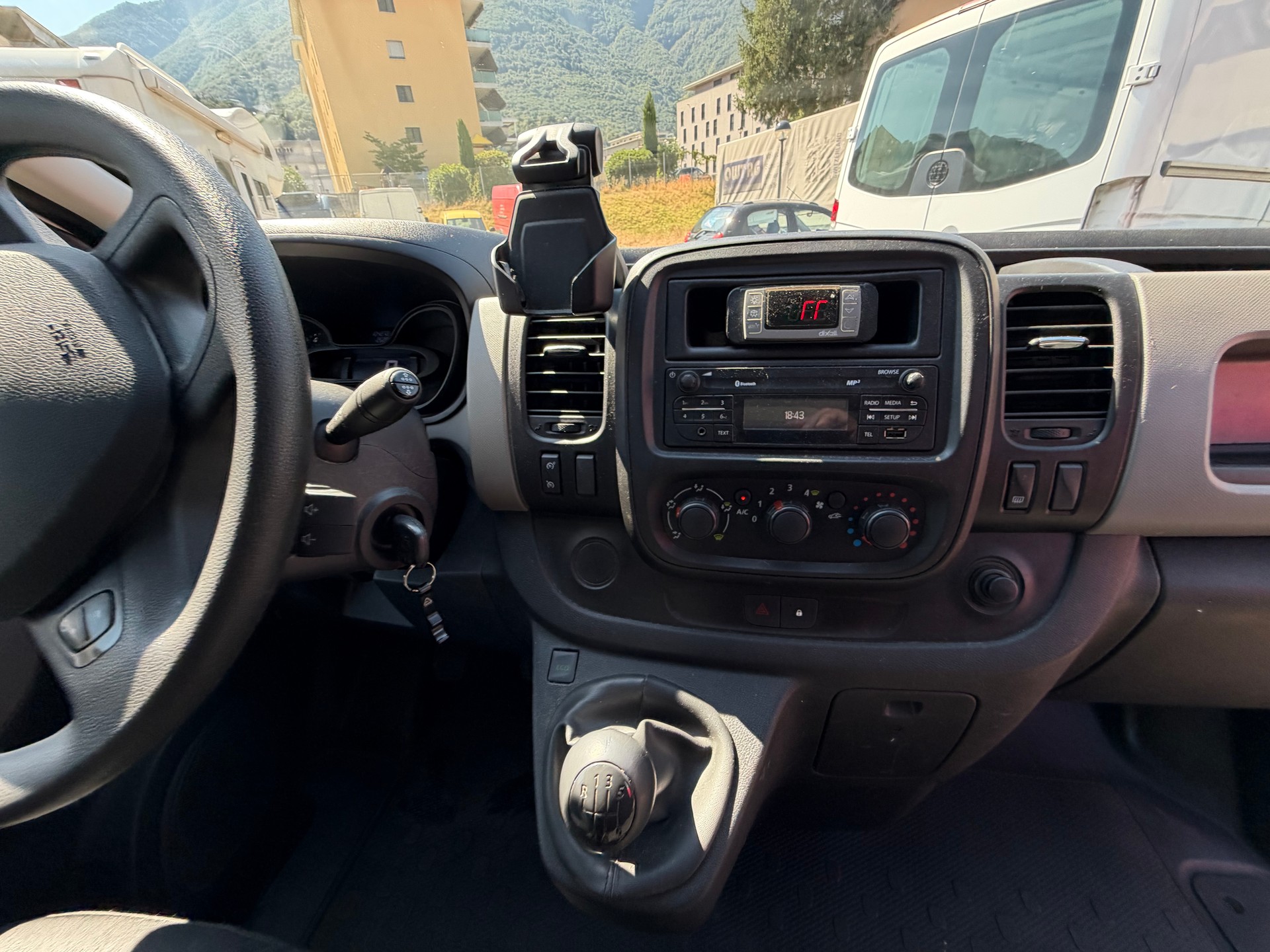 RENAULT 1.6 dCi 95 Cassone Frigorifero-image-1