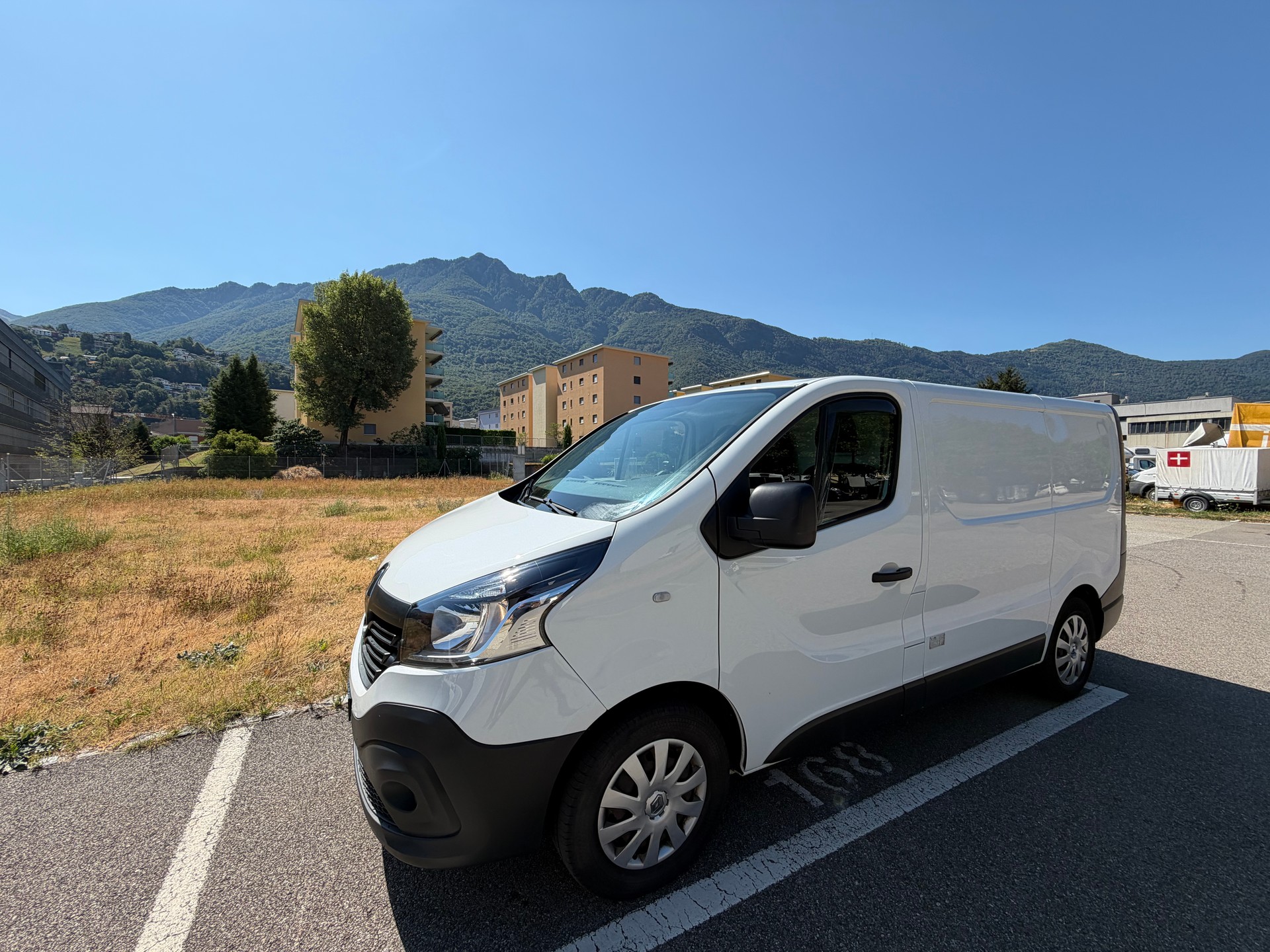 RENAULT 1.6 dCi 95 Cassone Frigorifero-image-0