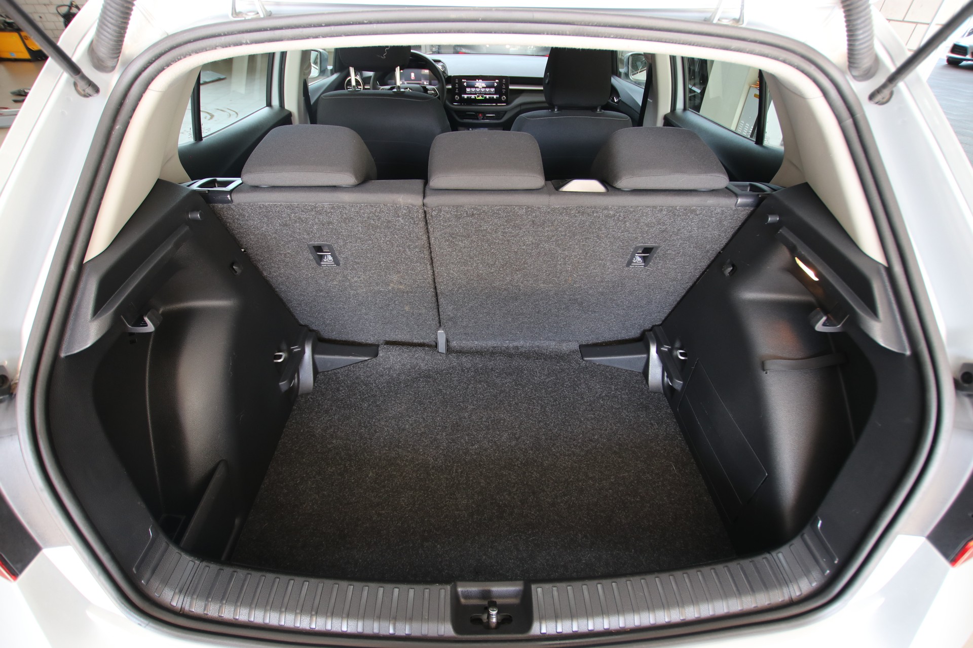 SKODA Fabia 1.0 TSI Dynamic DSG *Werksgarantie bis 12.2029*-image-15