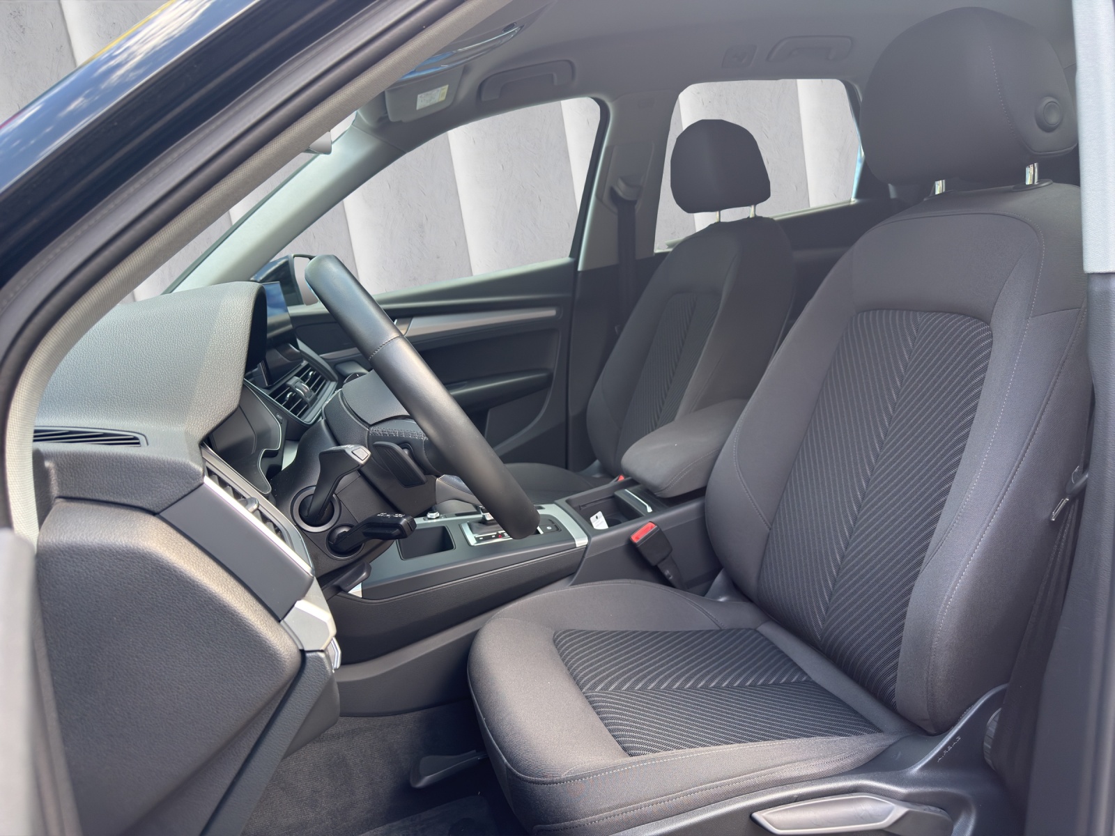 AUDI Q5 50 TFSI e PHEV quattro S-tronic-image-6