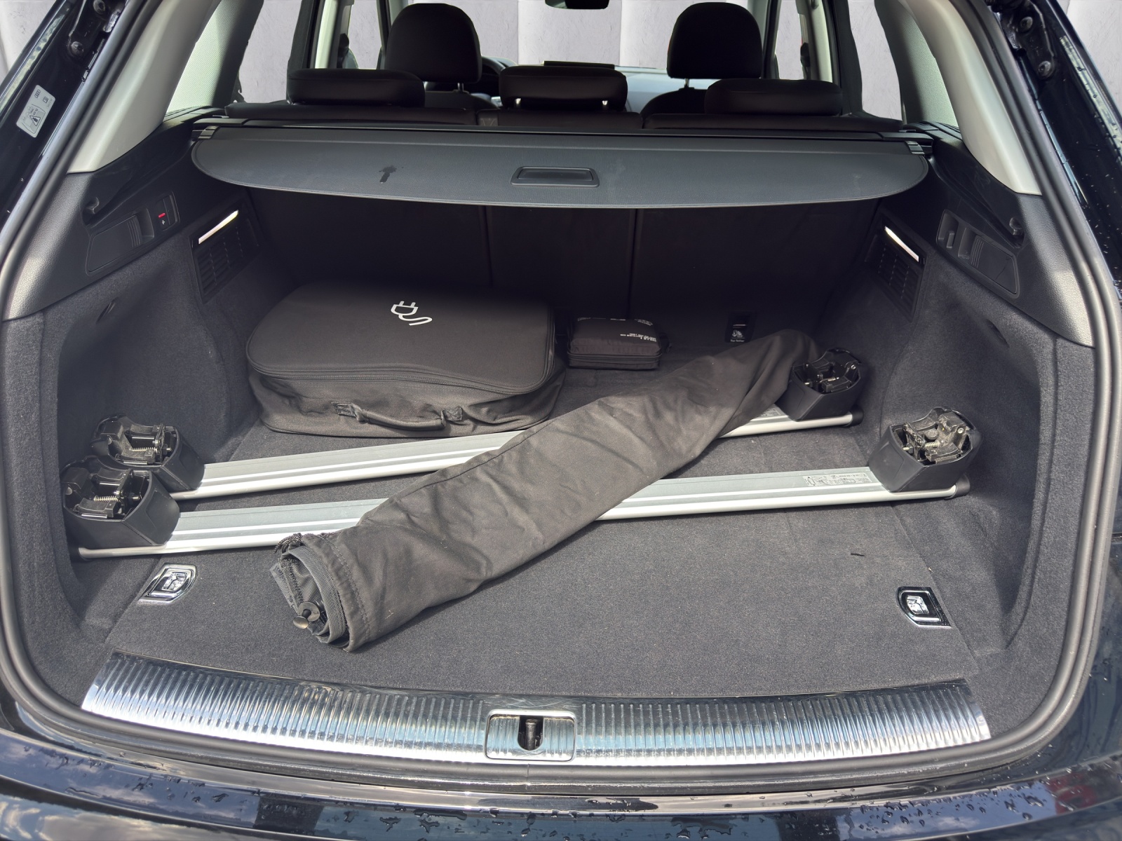 AUDI Q5 50 TFSI e PHEV quattro S-tronic-image-11
