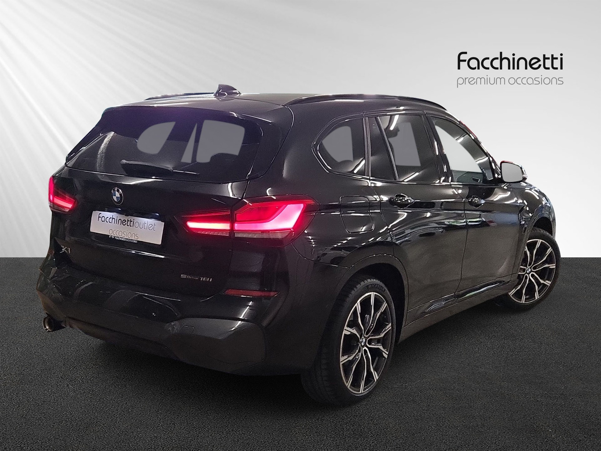 BMW X1 sDrive 18i Steptronic DSK-image-2