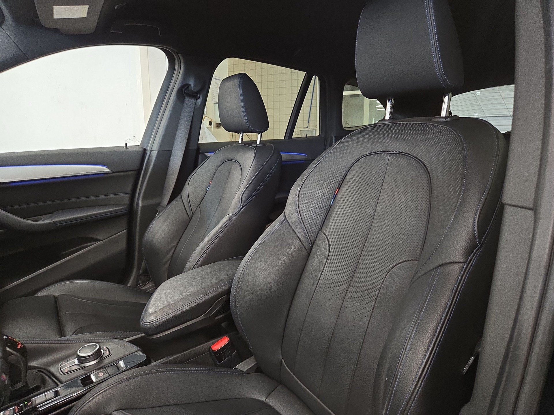 BMW X1 sDrive 18i Steptronic DSK-image-9