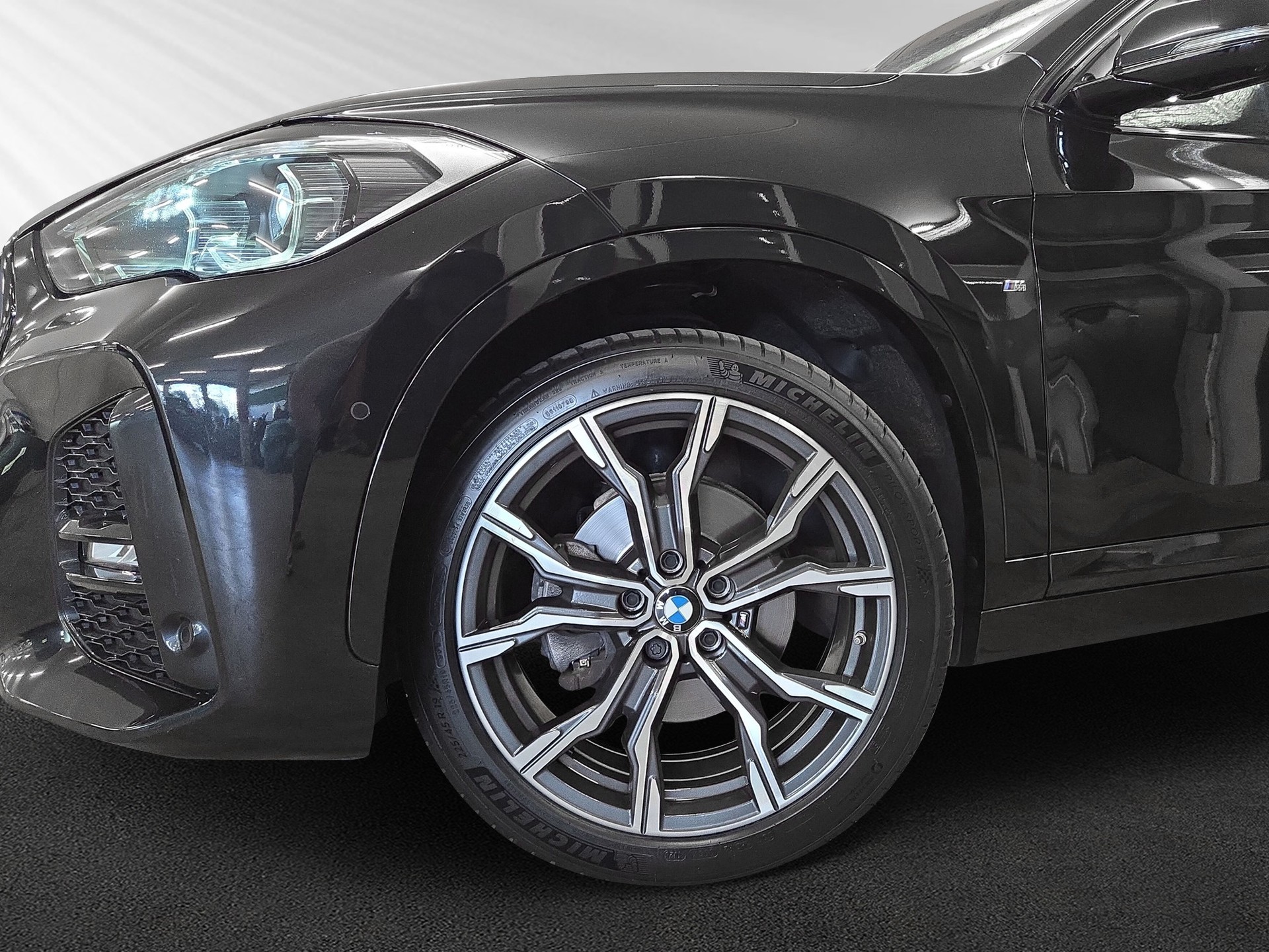 BMW X1 sDrive 18i Steptronic DSK-image-8
