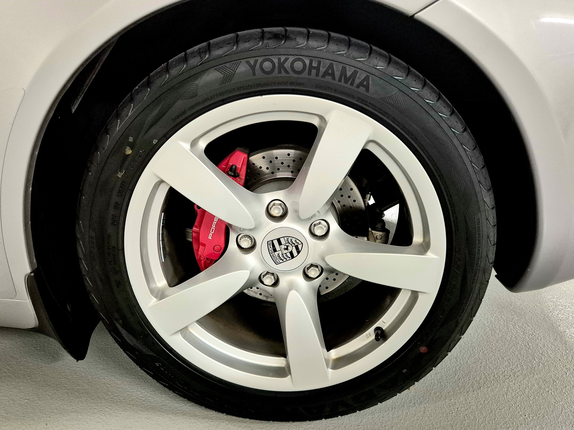 PORSCHE Cayman S 3.4-image-18