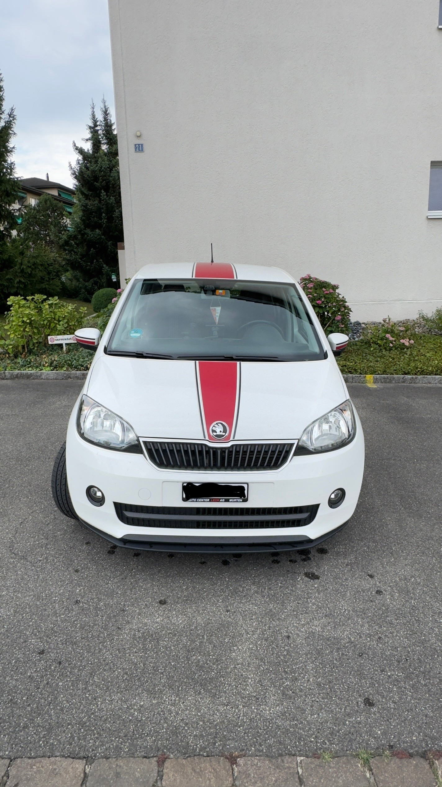 SKODA 1.0 MPI GrT Sport-image-1