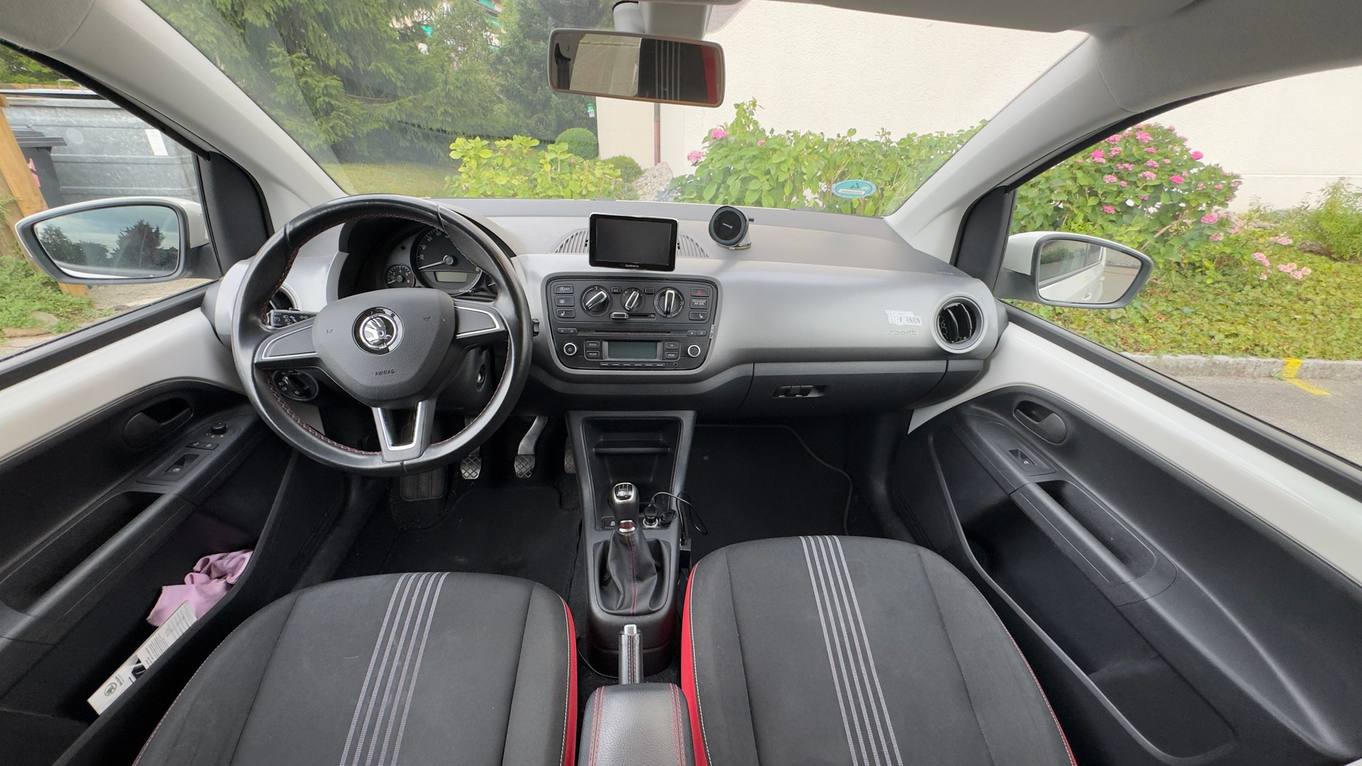 SKODA 1.0 MPI GrT Sport-image-5