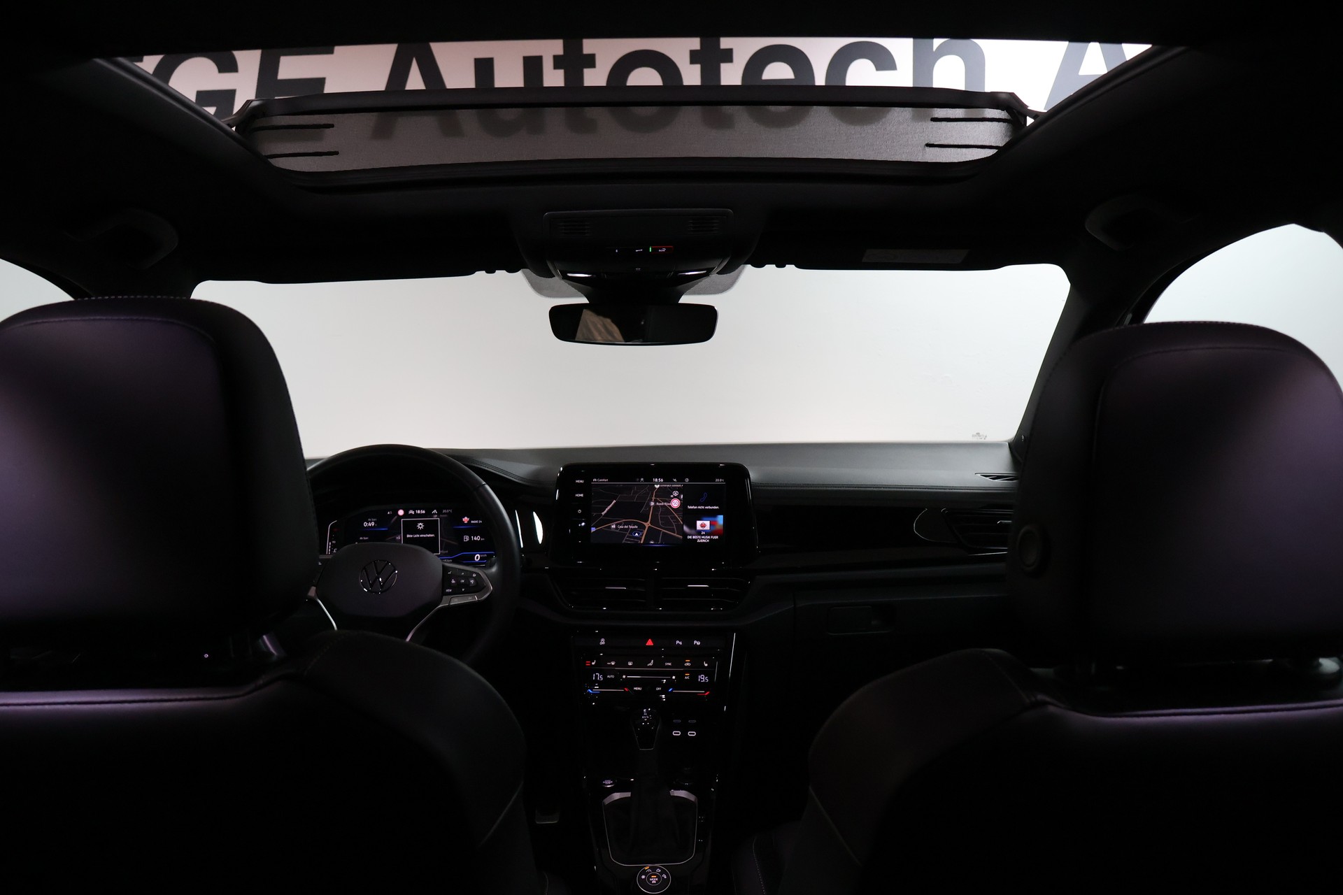 VW T-Roc 2.0 TSI R-Line DSG 4Motion-image-16
