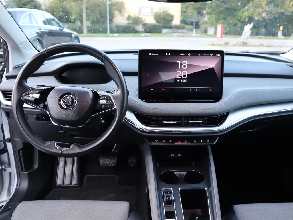 SKODA Enyaq iV 80 ** 204 Ps ** Paket Family Plus ** Paket Licht & Sicht ** SOH WERT 95.9% **-image-9
