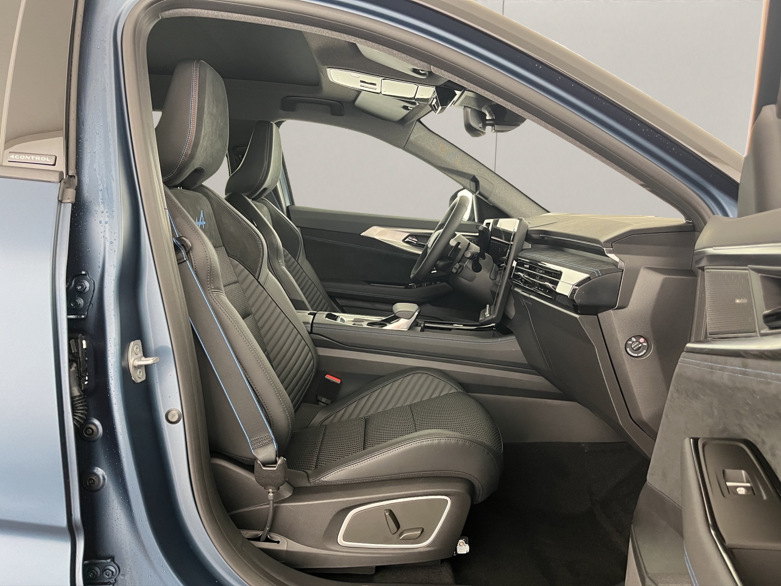 RENAULT Austral 1.2 E-Tech esprit Alpine-image-15