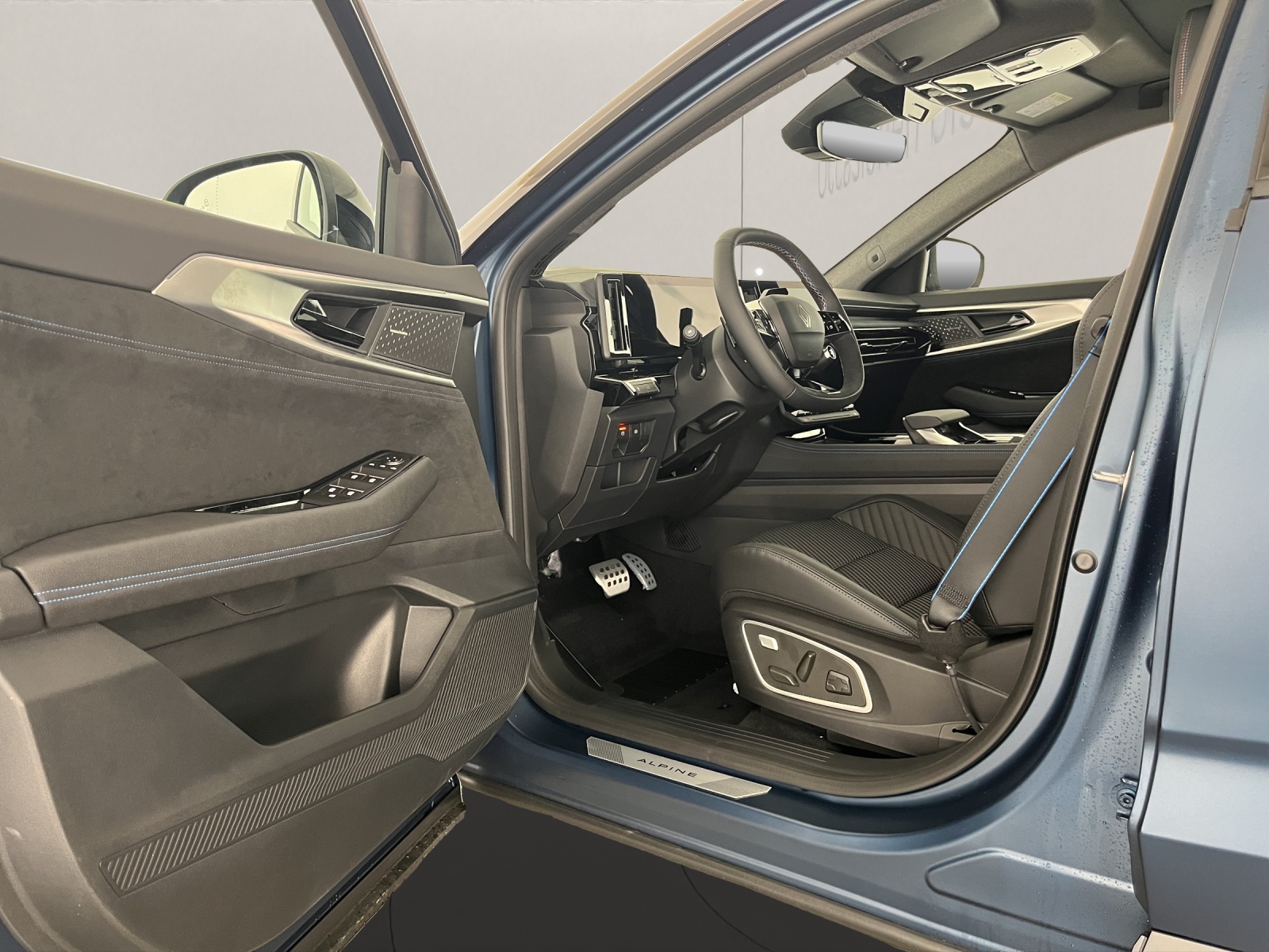 RENAULT Austral 1.2 E-Tech esprit Alpine-image-6