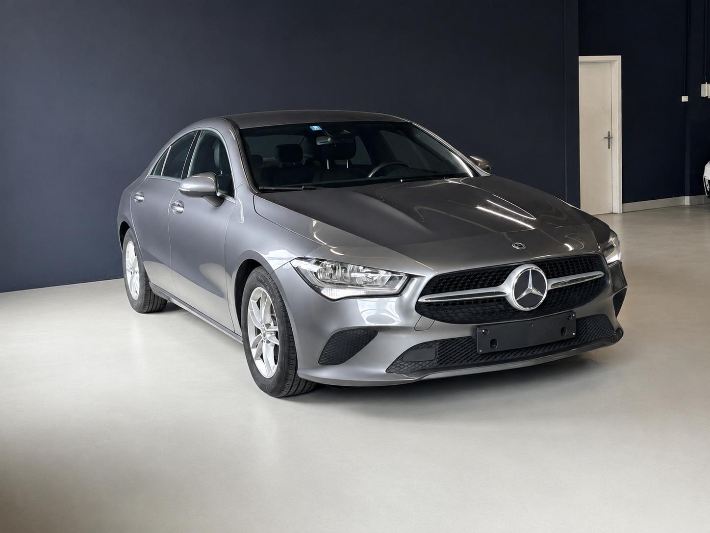MERCEDES-BENZ CLA 180 d Progressive 7G-DCT
