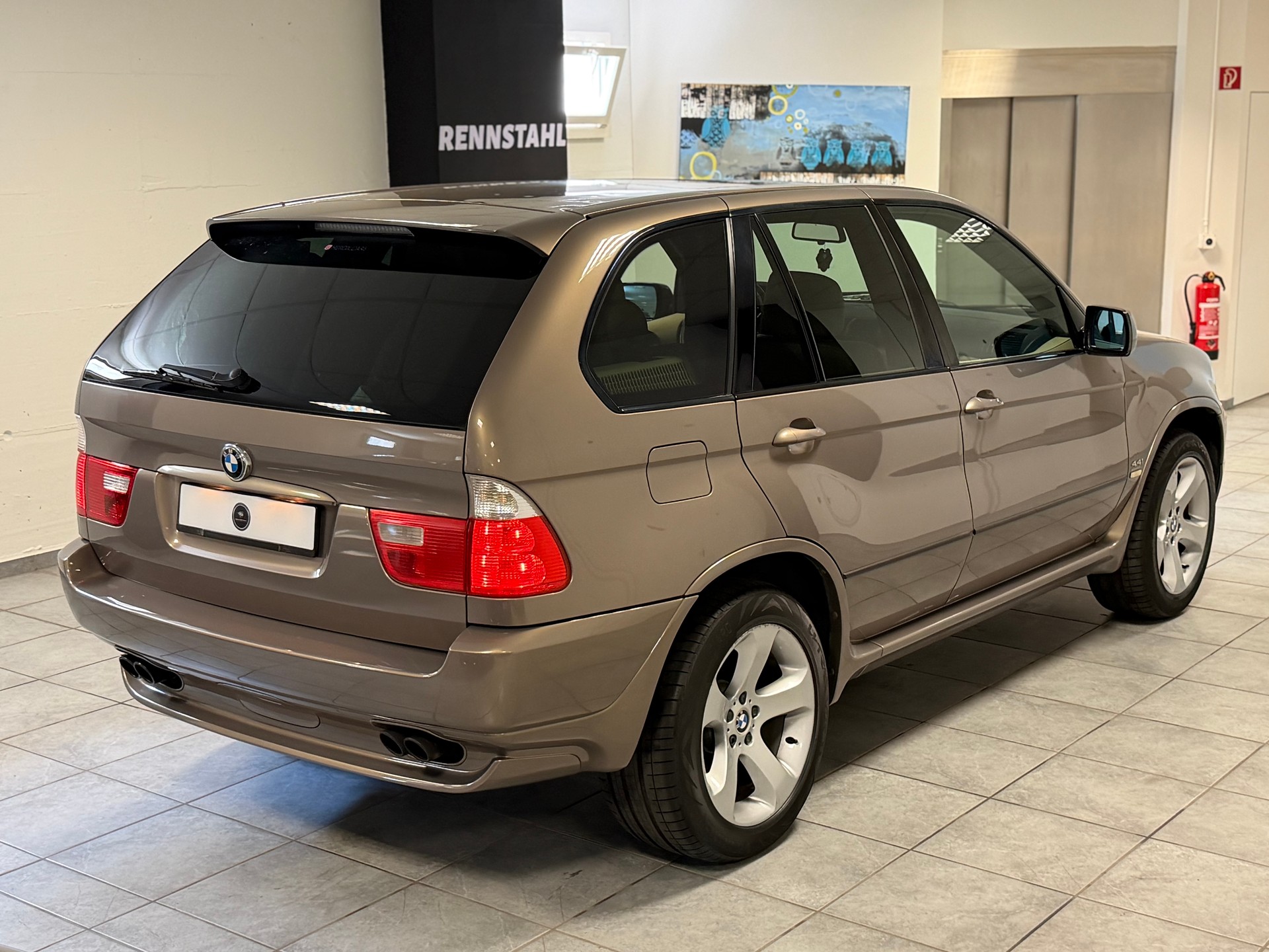 BMW X5 4.4i-image-13