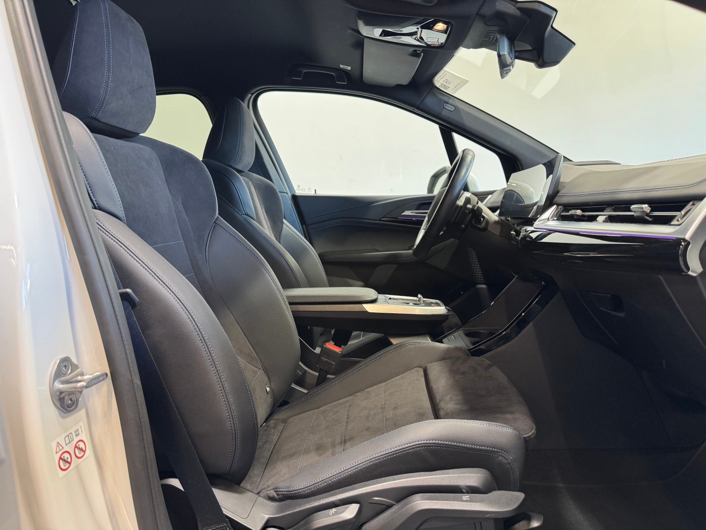 BMW 223i SDKG Active Tourer-image-11