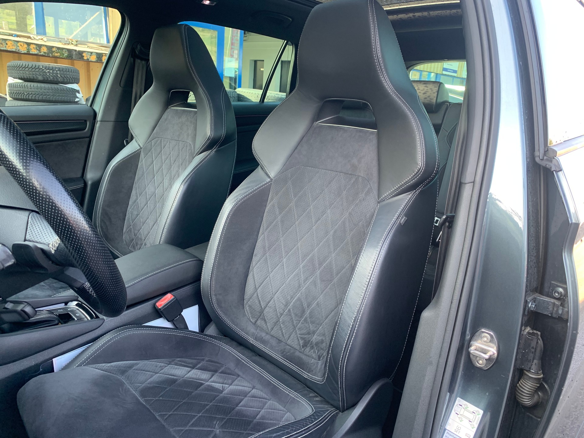 SKODA Kodiaq 2.0 TSI 4x4 Sport Line-image-13