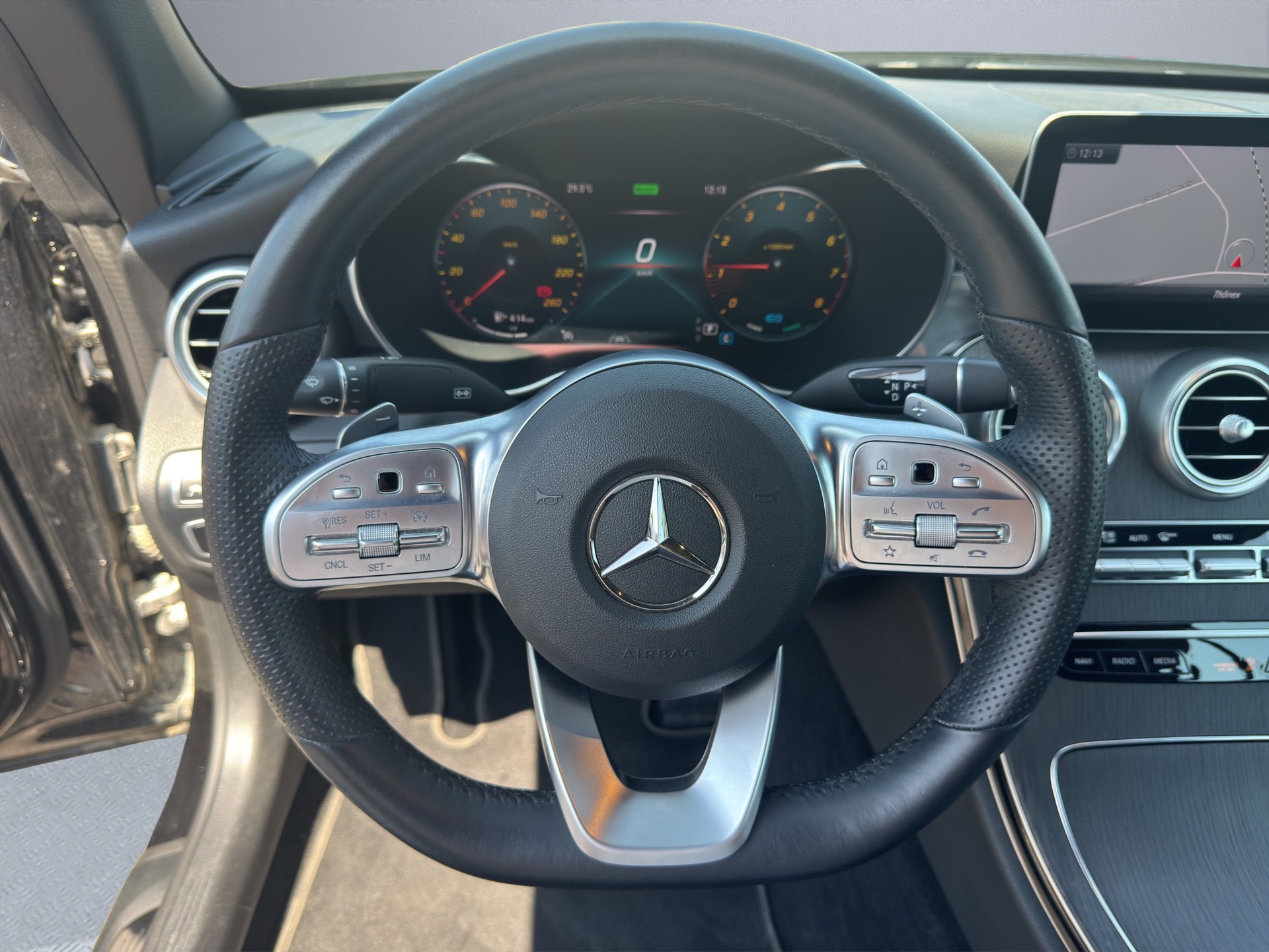 MERCEDES-BENZ C 200 AMG Line Cabriolet 4Matic 9G-Tronic-grid-image-thumbnail-10