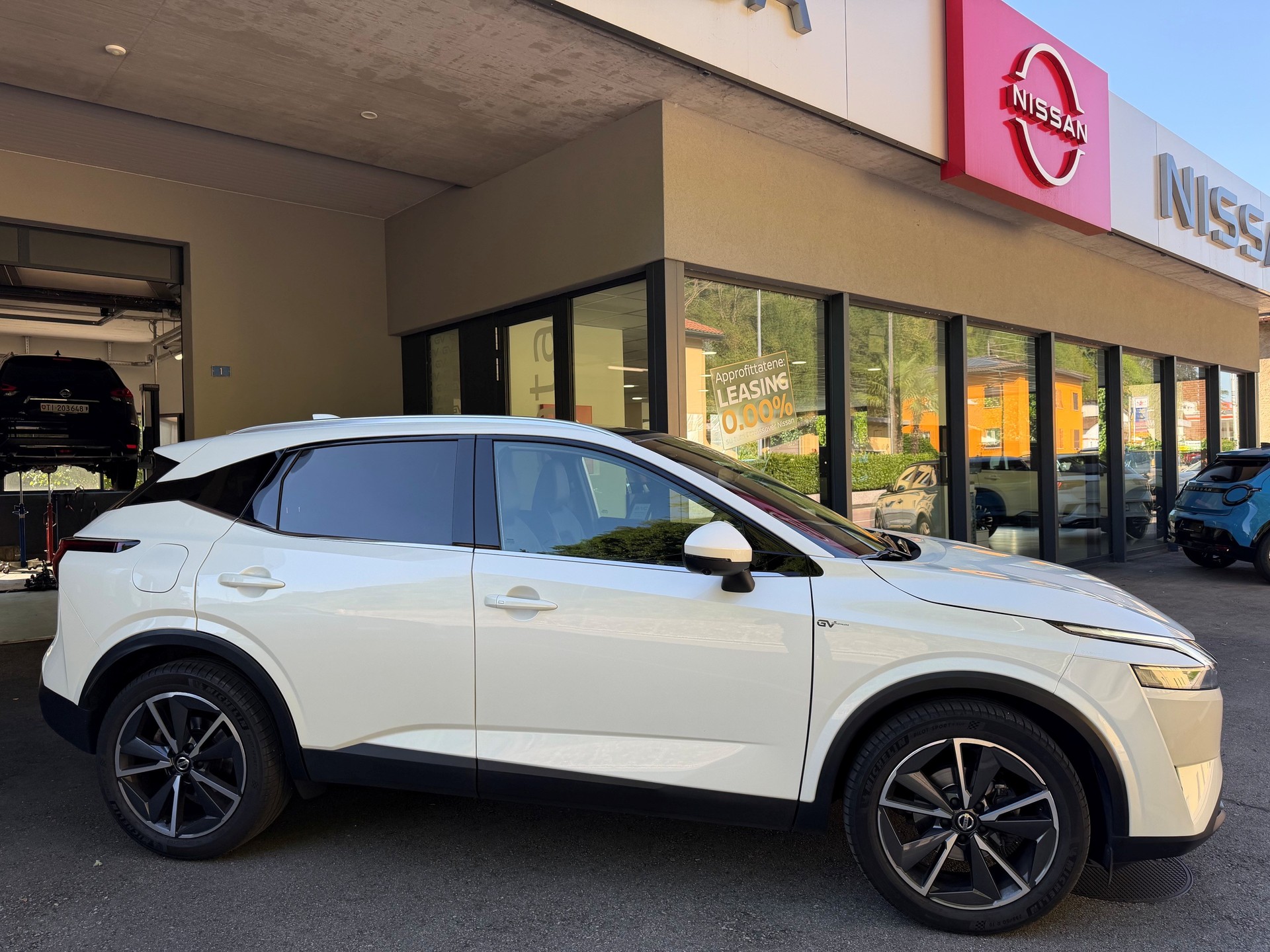NISSAN Qashqai 1.3 DIG-T MHEV Tekna Xtronic 4x4-image-1