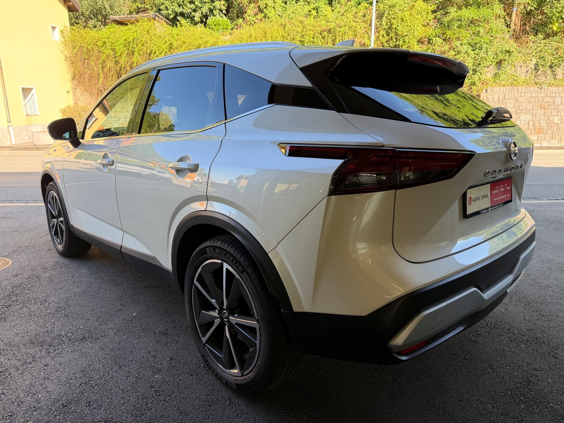 NISSAN Qashqai 1.3 DIG-T MHEV Tekna Xtronic 4x4-image-3