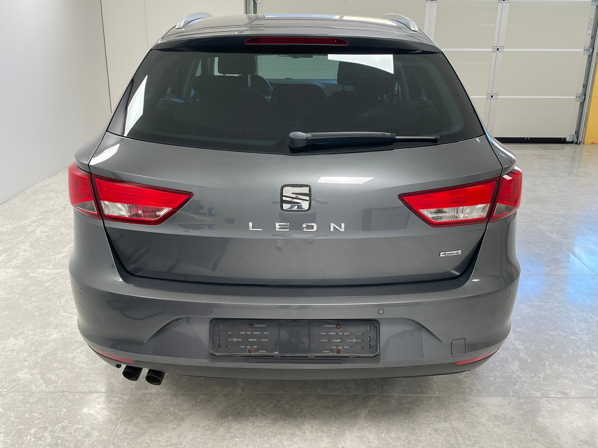 SEAT Leon ST 2.0 TDI Style 4Drive-image-3