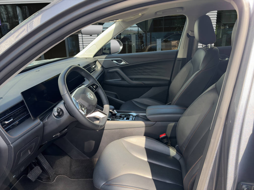 MG HS 1.5 Vti-Tech Luxury 170 ch-image-8