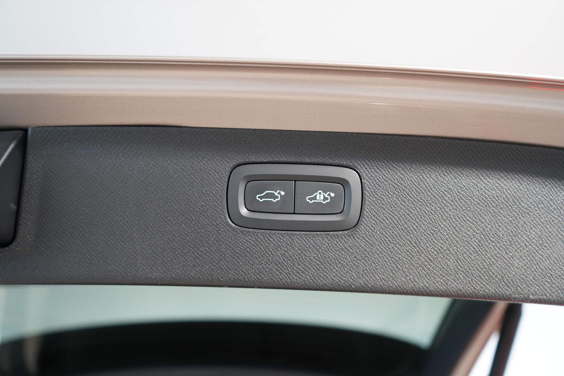 VOLVO XC90 2.0 B5 MH Plus Dark 5P. AWD-image-15