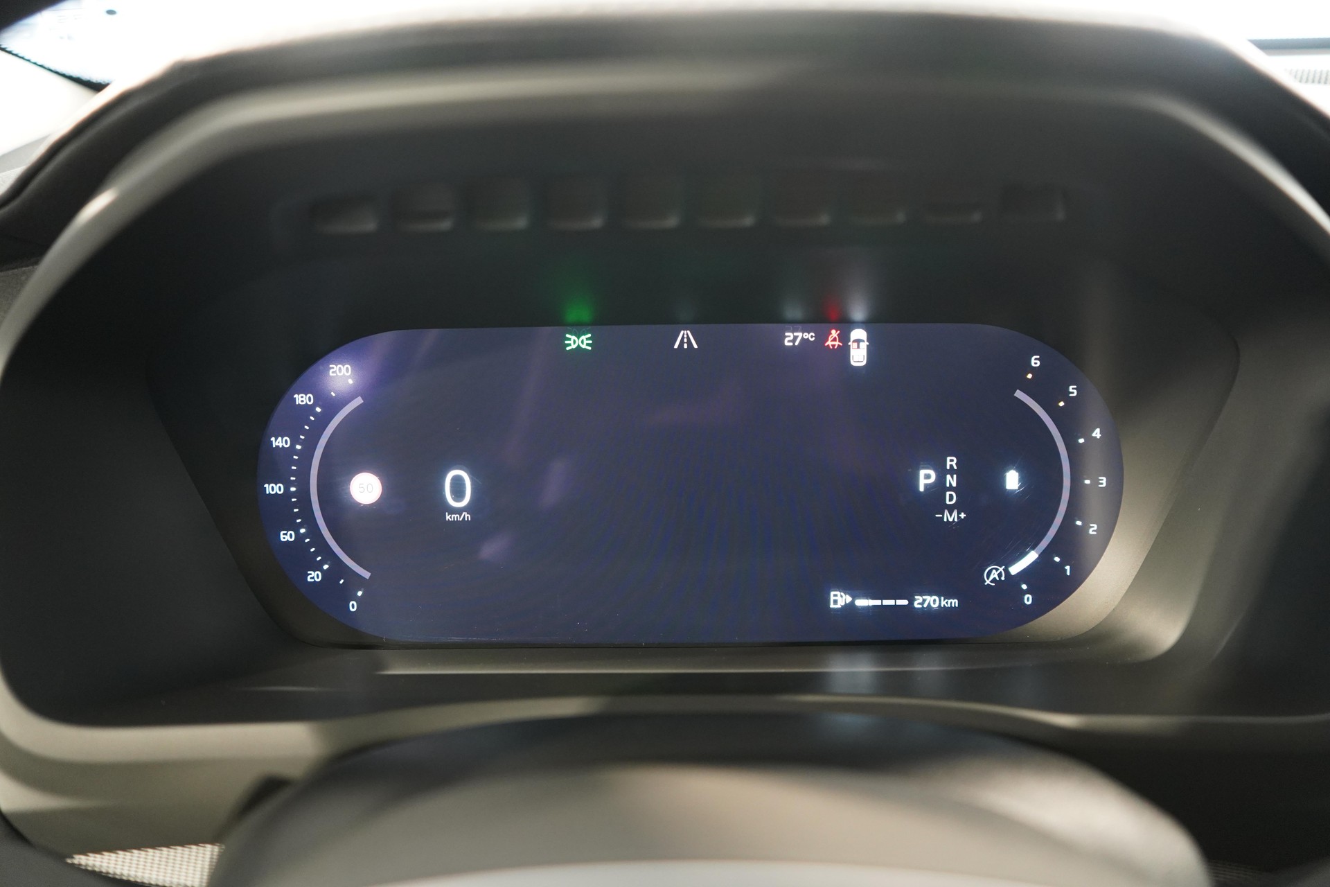 VOLVO XC90 2.0 B5 MH Plus Dark 5P. AWD-showroom-element-1
