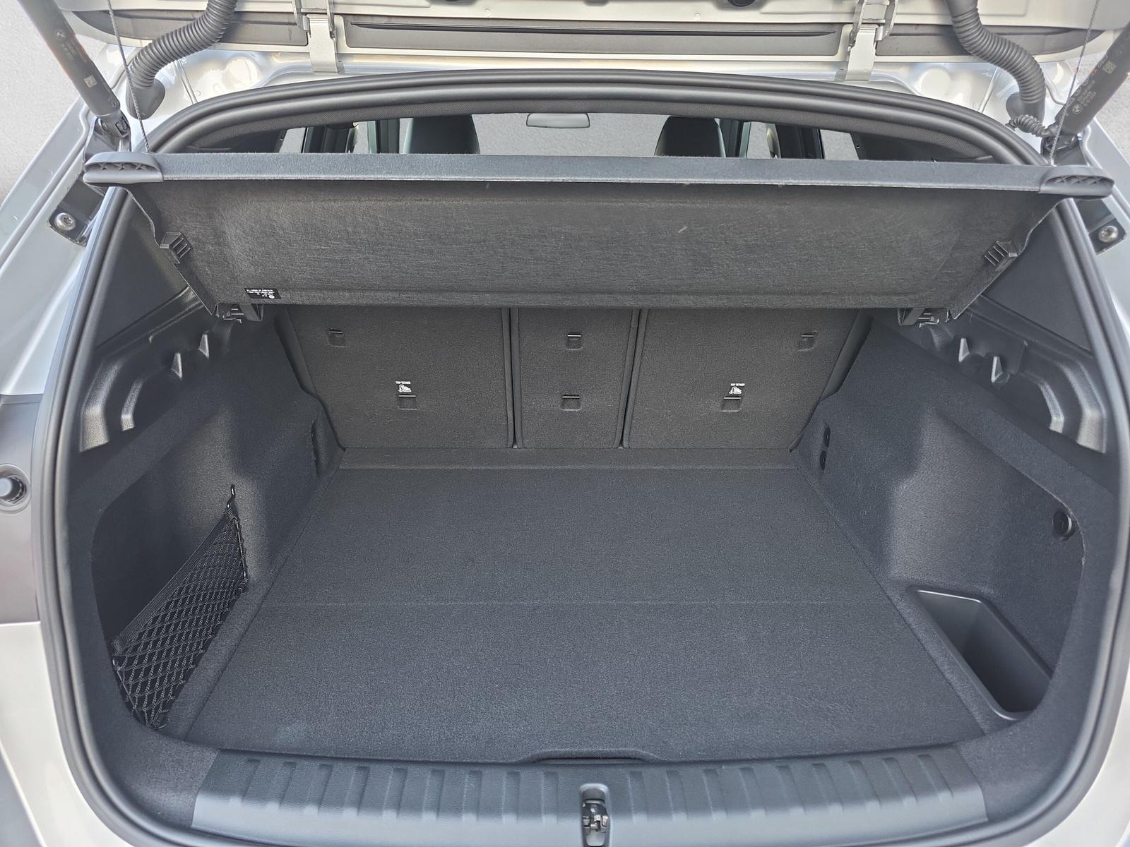BMW X1 20d xDrive paddles-image-10