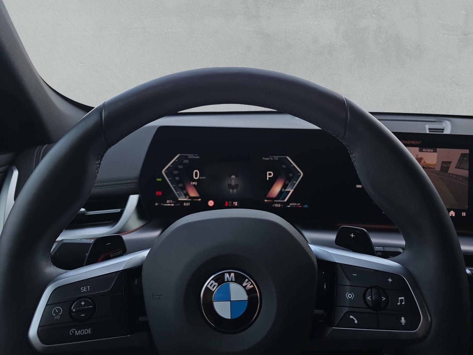 BMW X1 20d xDrive paddles-image-22