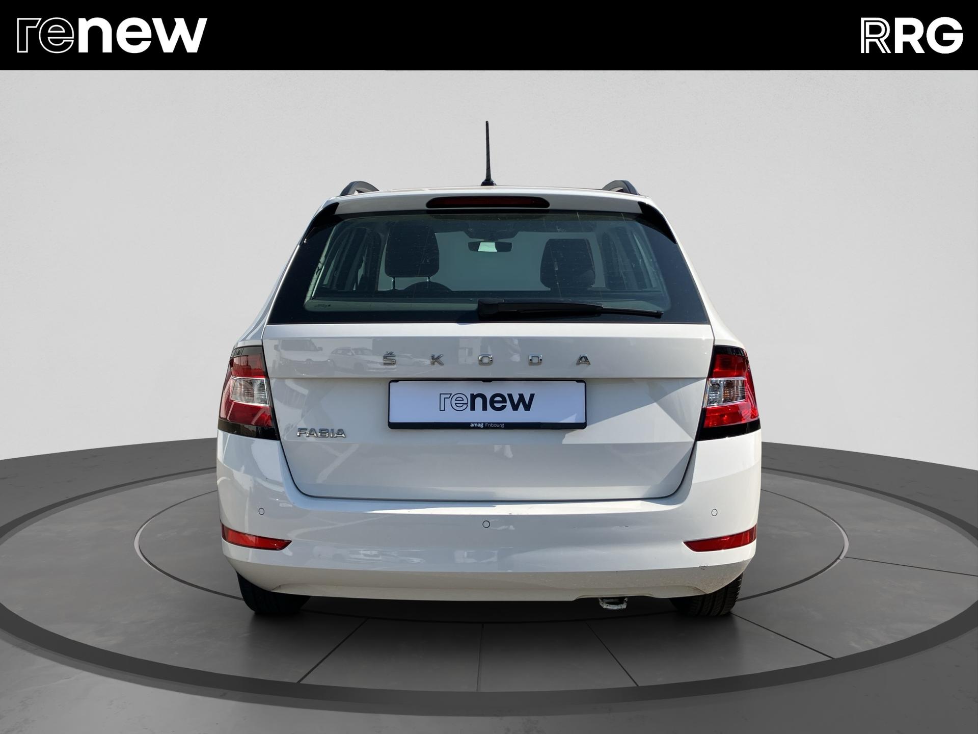 SKODA Fabia Combi 1.0 TSI Ambition-image-3