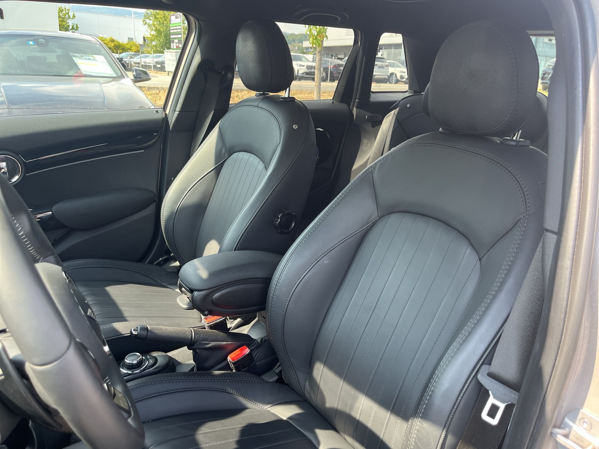 MINI Cooper S Steptronic DKG-image-9