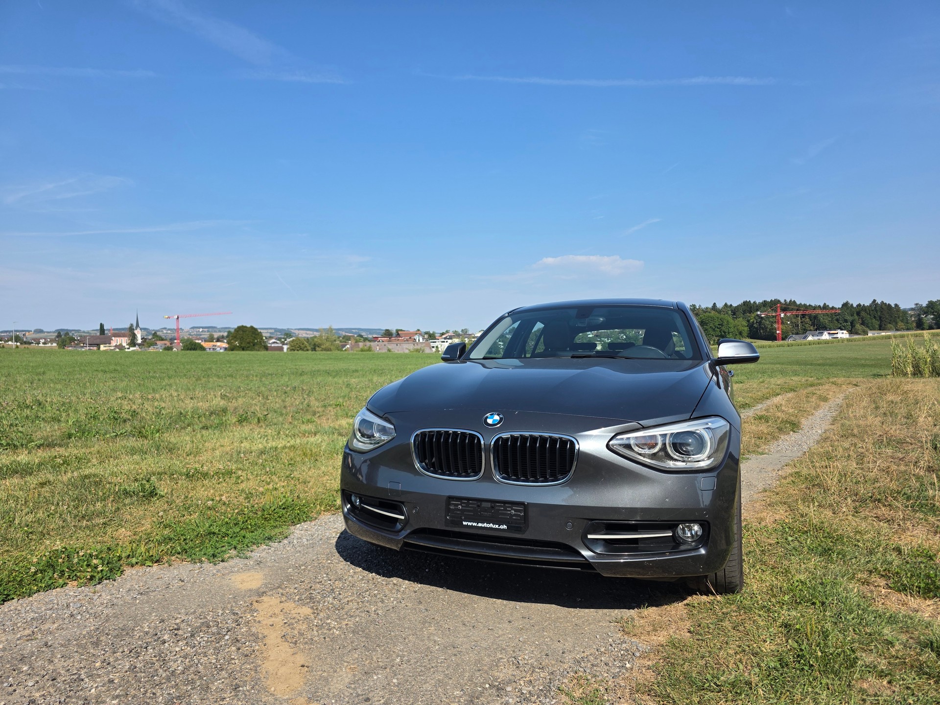 BMW 120d xDrive-image-3
