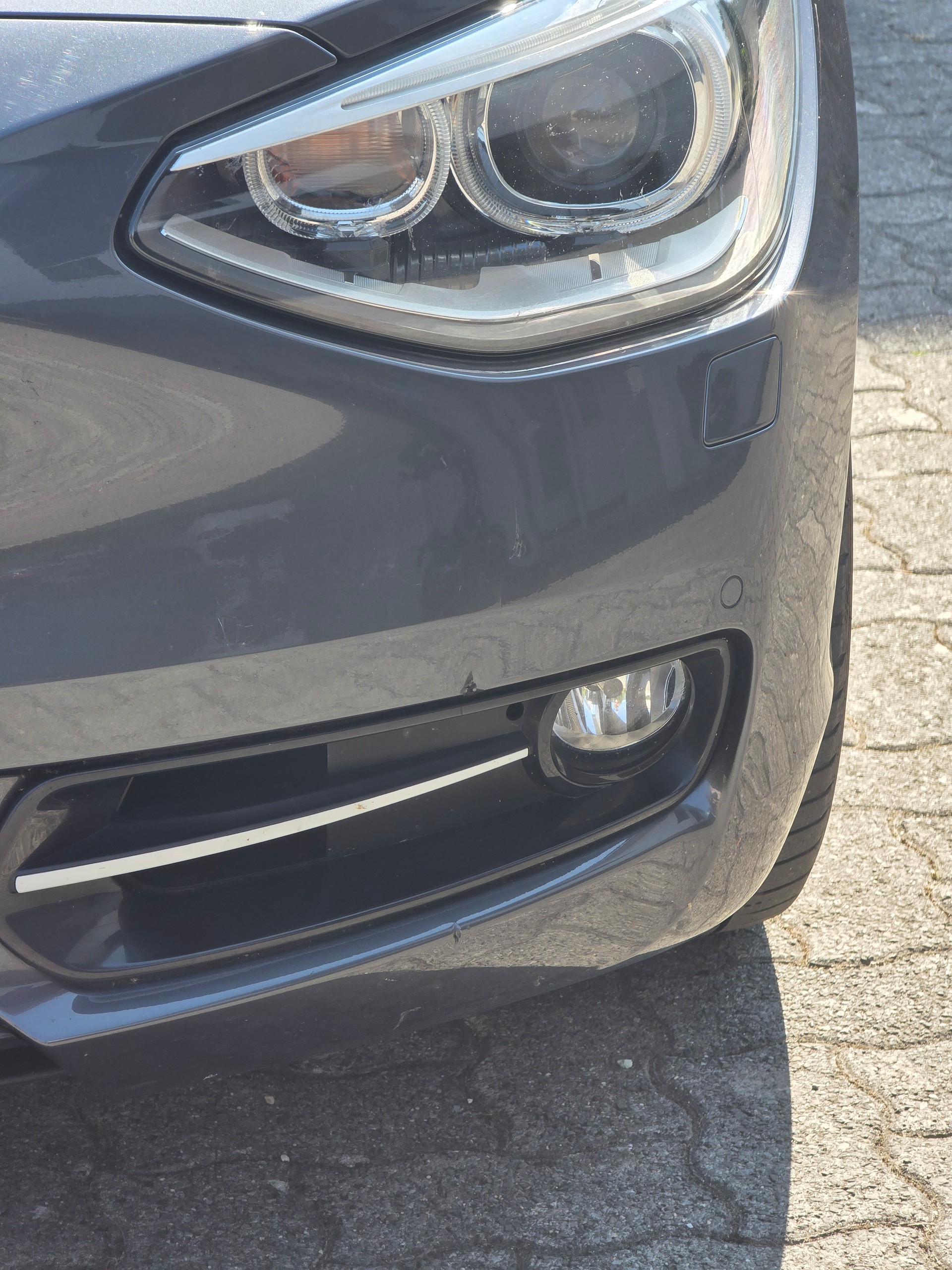 BMW 120d xDrive-image-9