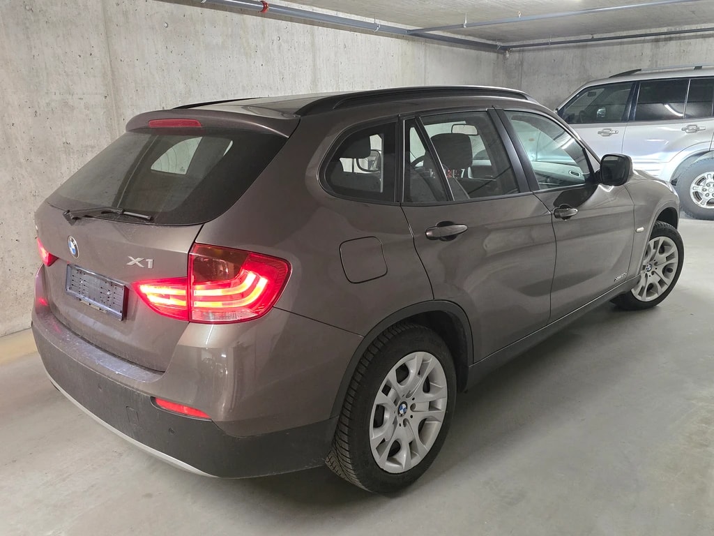 BMW X1 xDrive 20d Steptronic-image-3