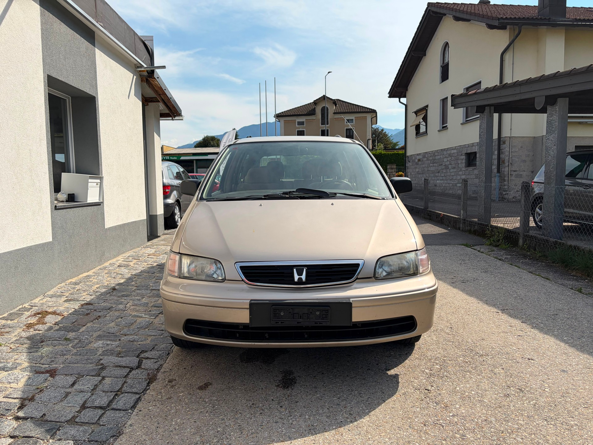 HONDA Shuttle 2.3i LS Swiss-image-4