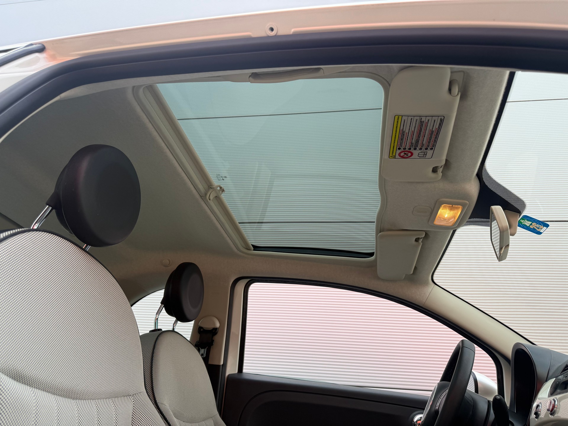 FIAT 500 1.2 Lounge Dualogic-image-6