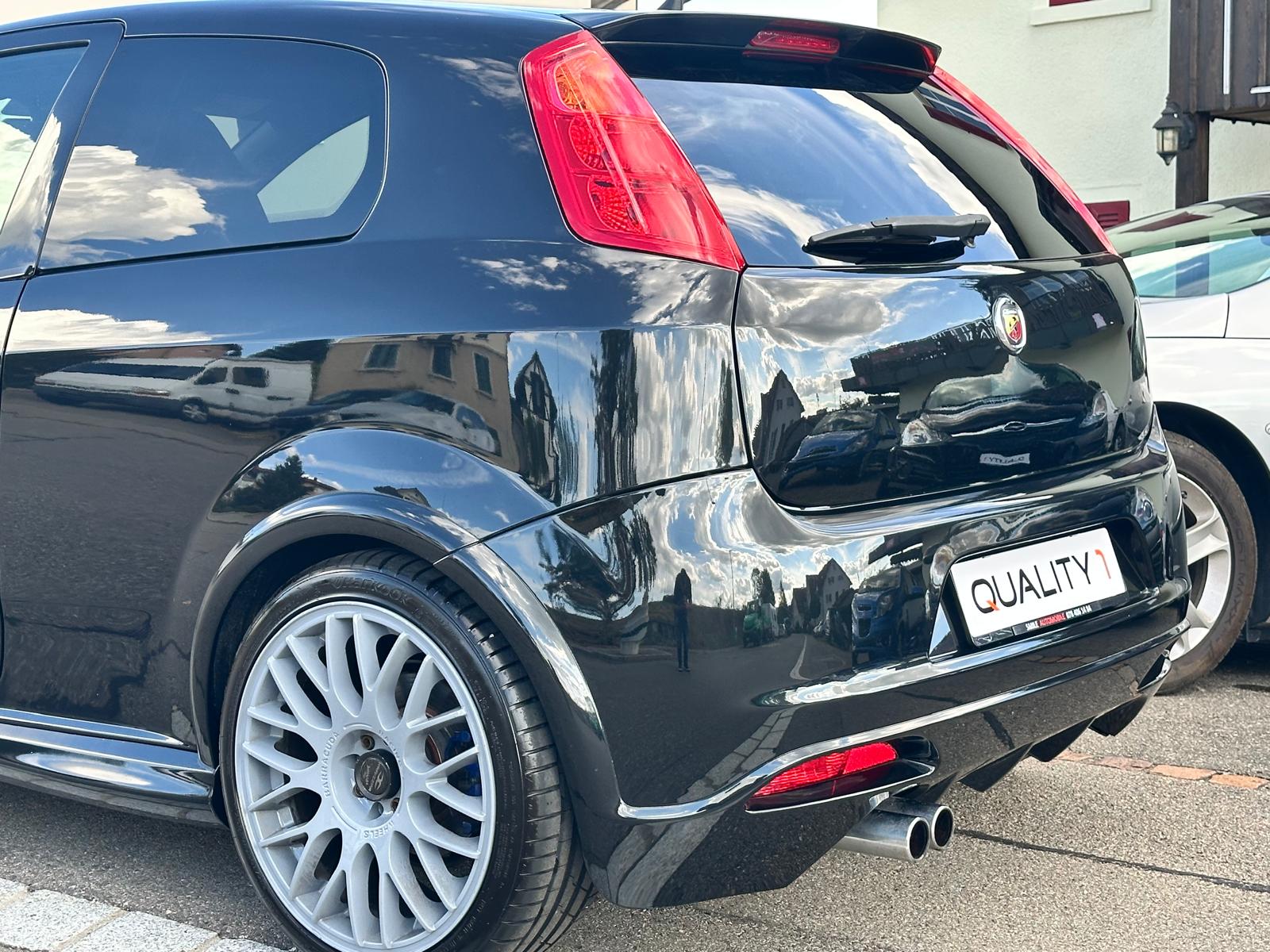 FIAT Punto 1.4 16V Turbo Abarth-image-2