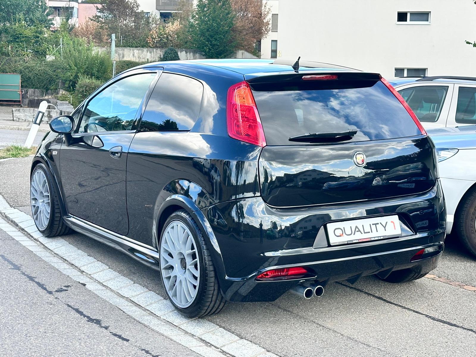 FIAT Punto 1.4 16V Turbo Abarth-image-5
