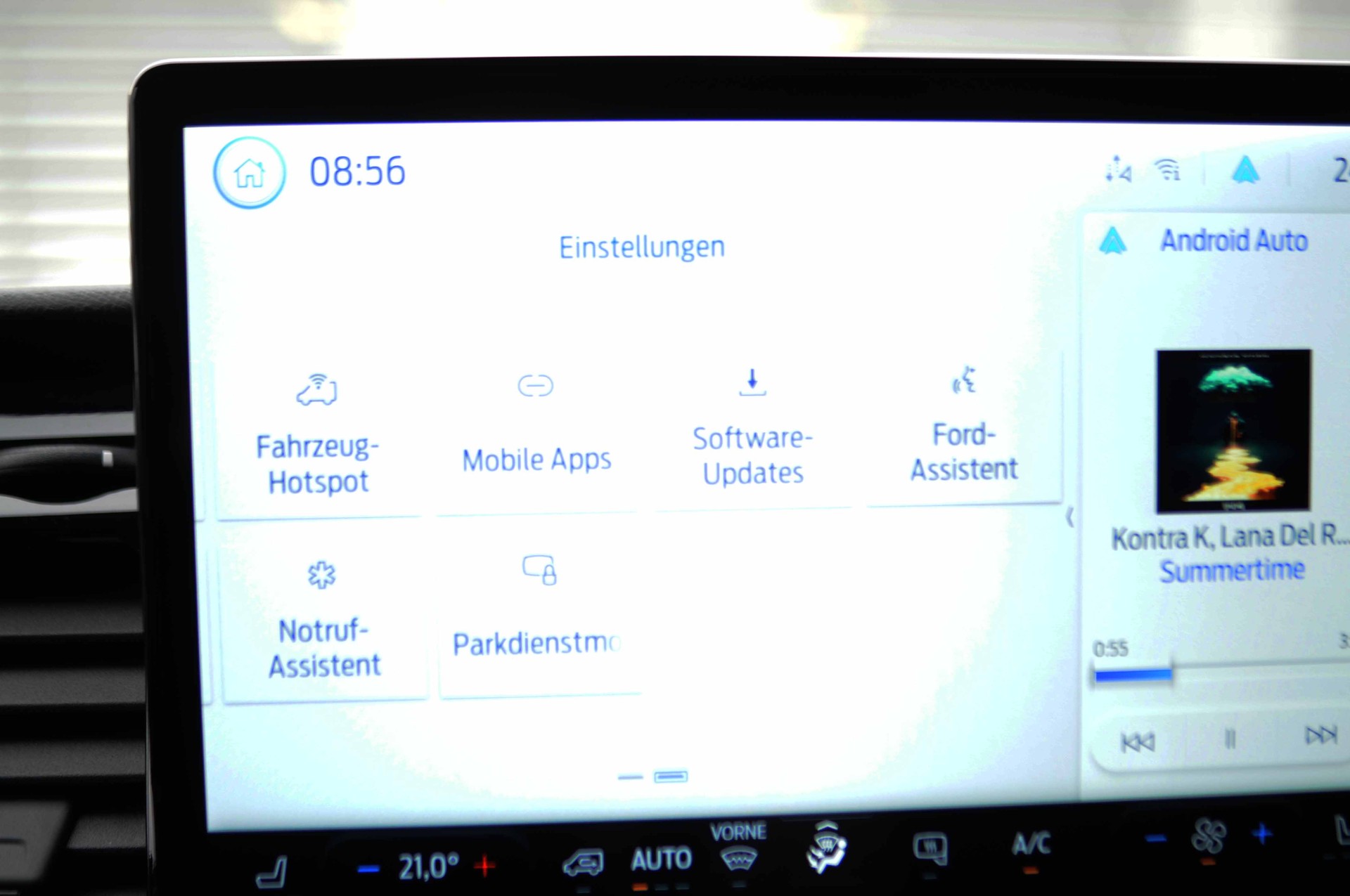FORD E-Transit Van 350 L2 Trend RWD 68kWh-image-11