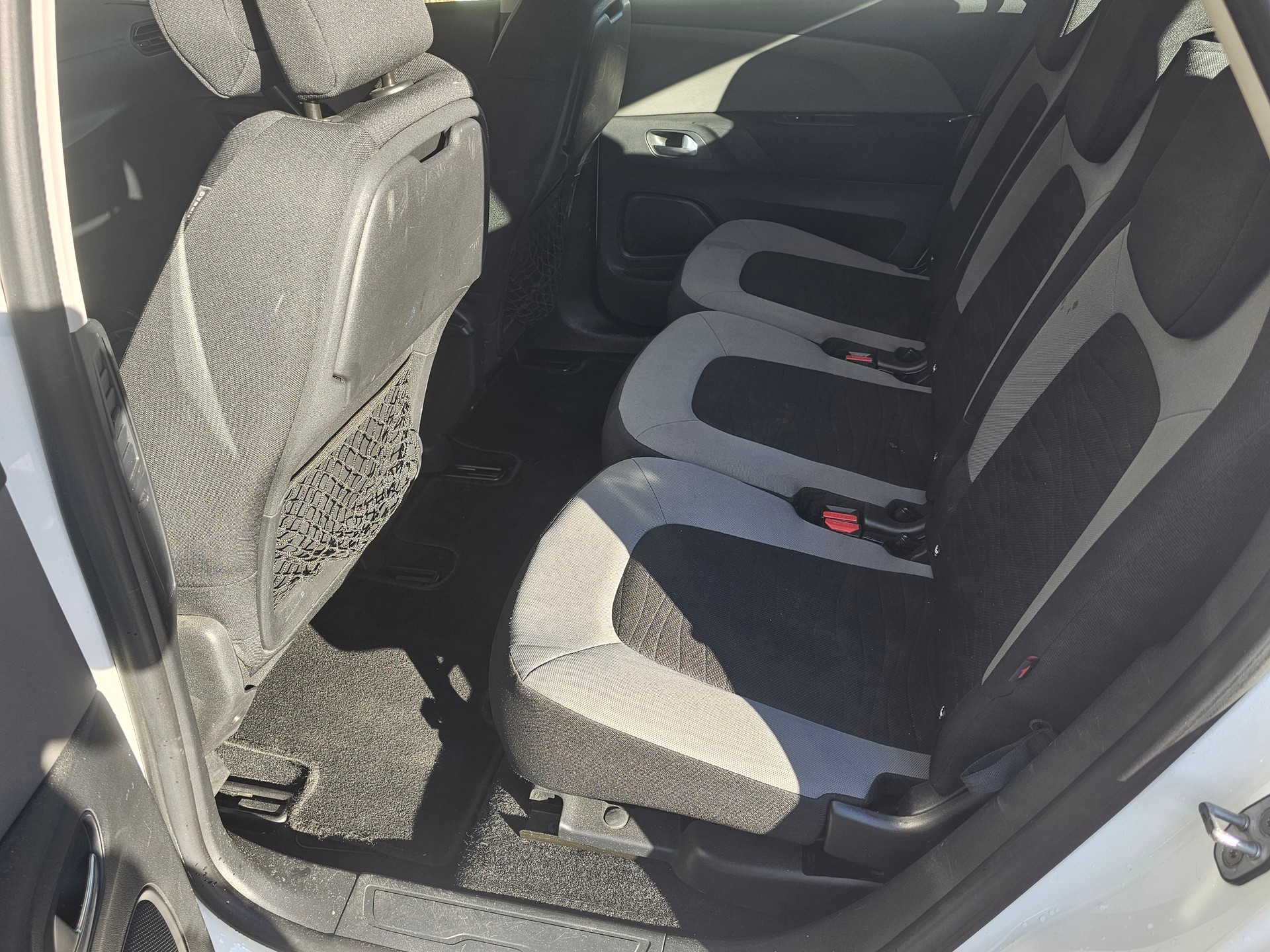CITROEN 1.6 e-HDi 115 Seduction ETG-image-4