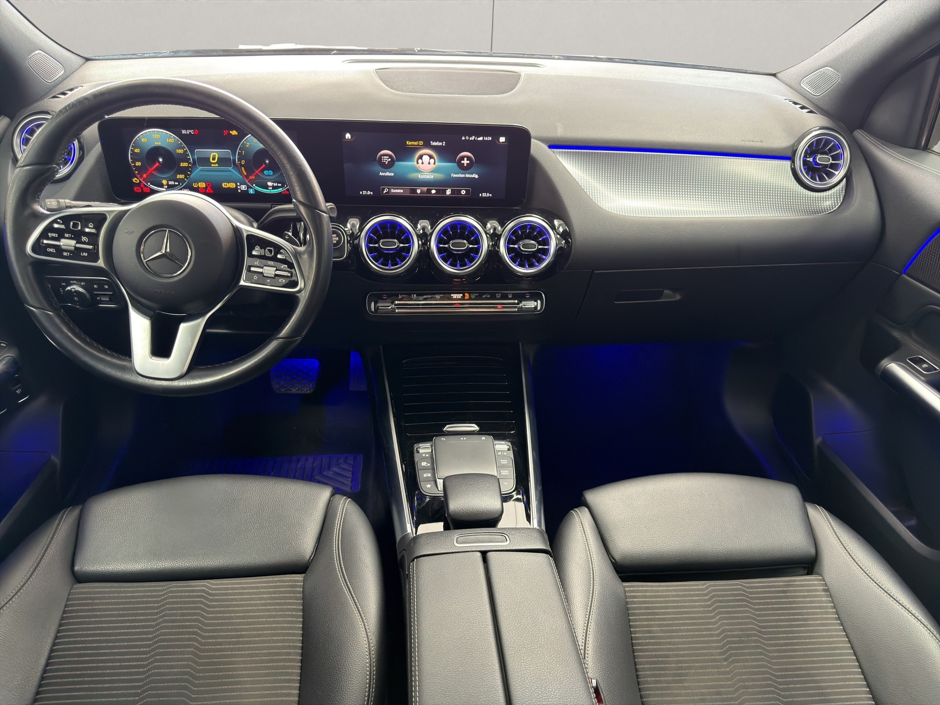 MERCEDES-BENZ CLA 250 e Style 8G-DCT-image-7