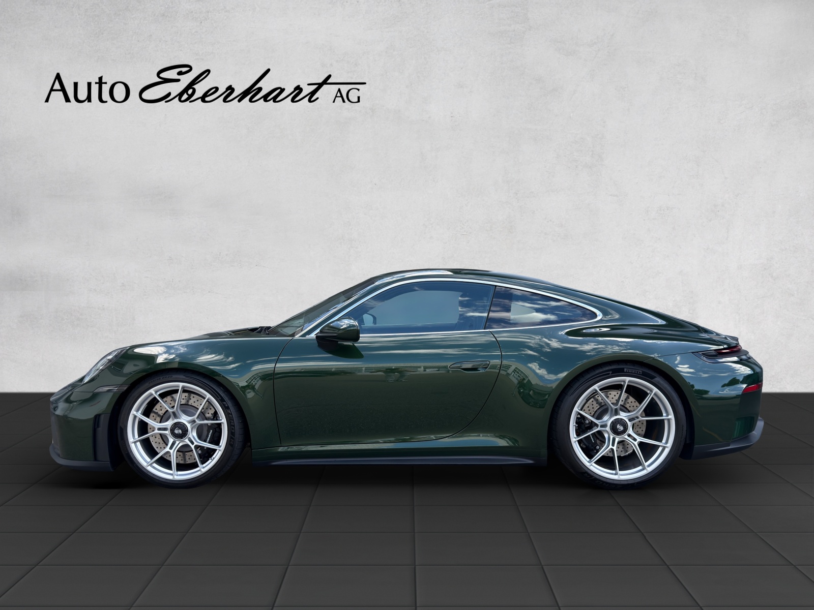 PORSCHE 911 GT3 Touring-image-2
