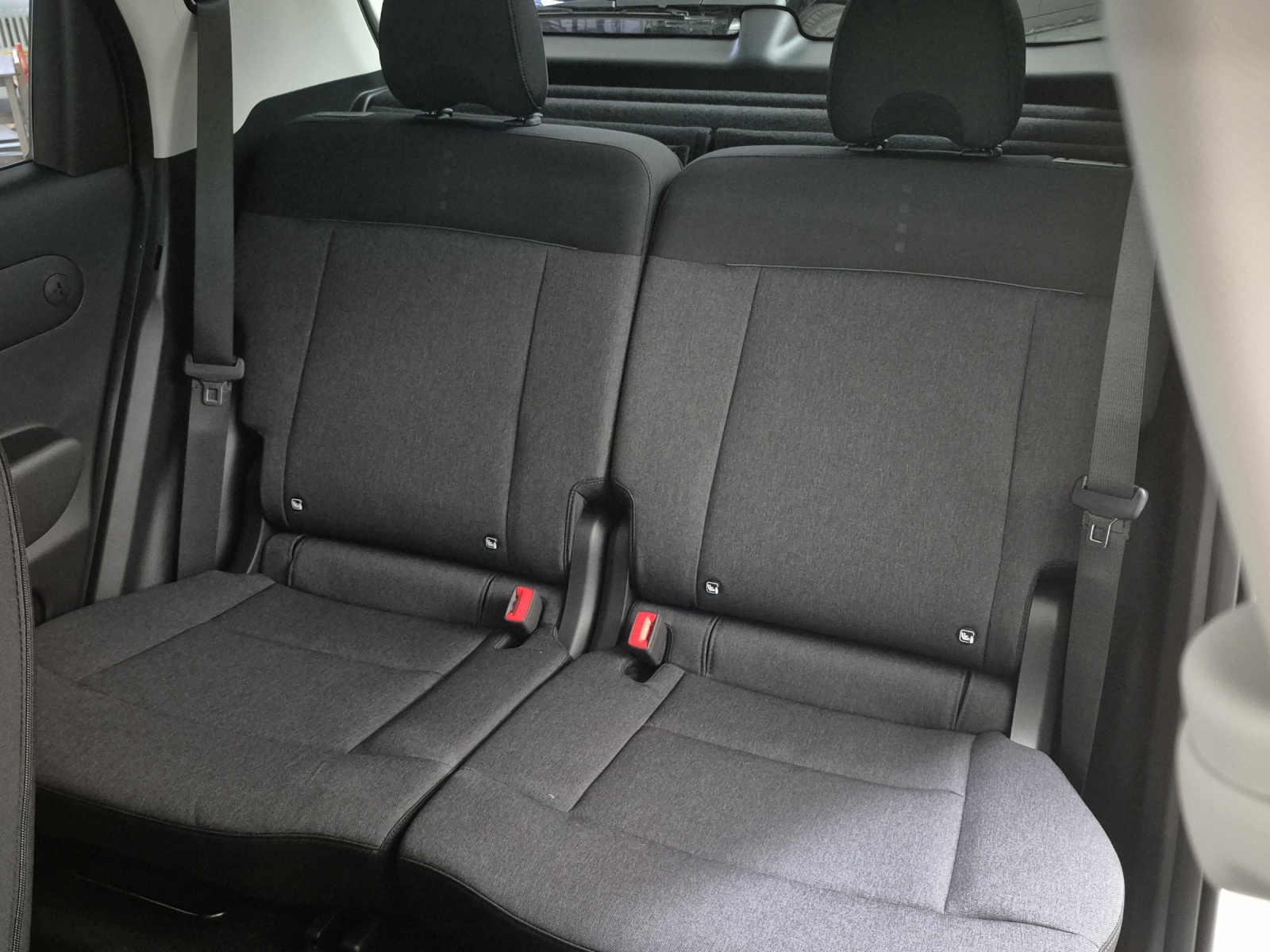 HYUNDAI Inster 49 kWh Electric Vertex-image-6