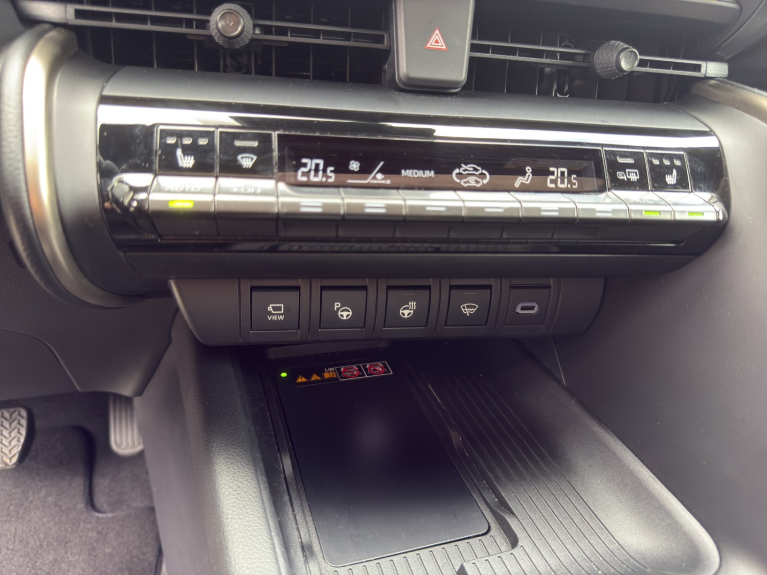 TOYOTA C-HR 2.0 HEV Style Premiere 4x4-image-16