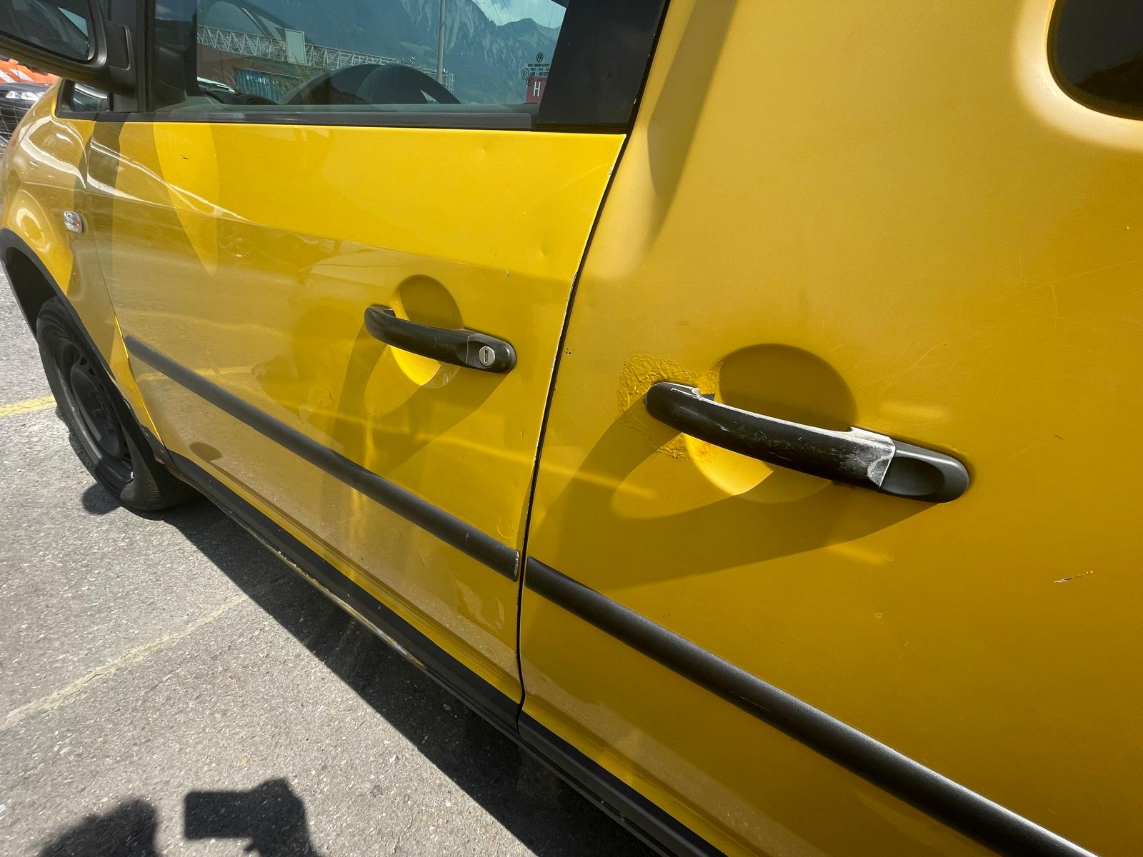 VW Caddy 1.9TDI PD 4Motion-image-4