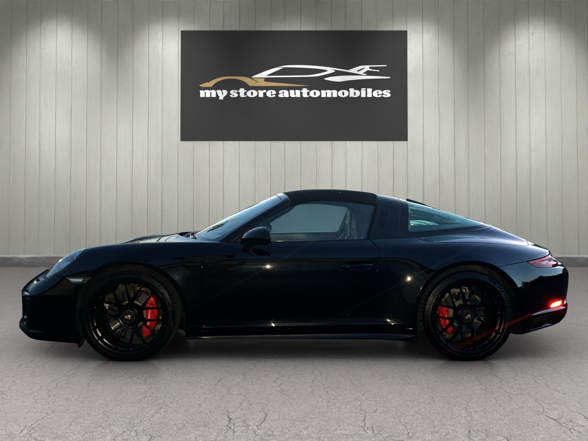 PORSCHE 911 Targa 4 GTS PDK-image-0
