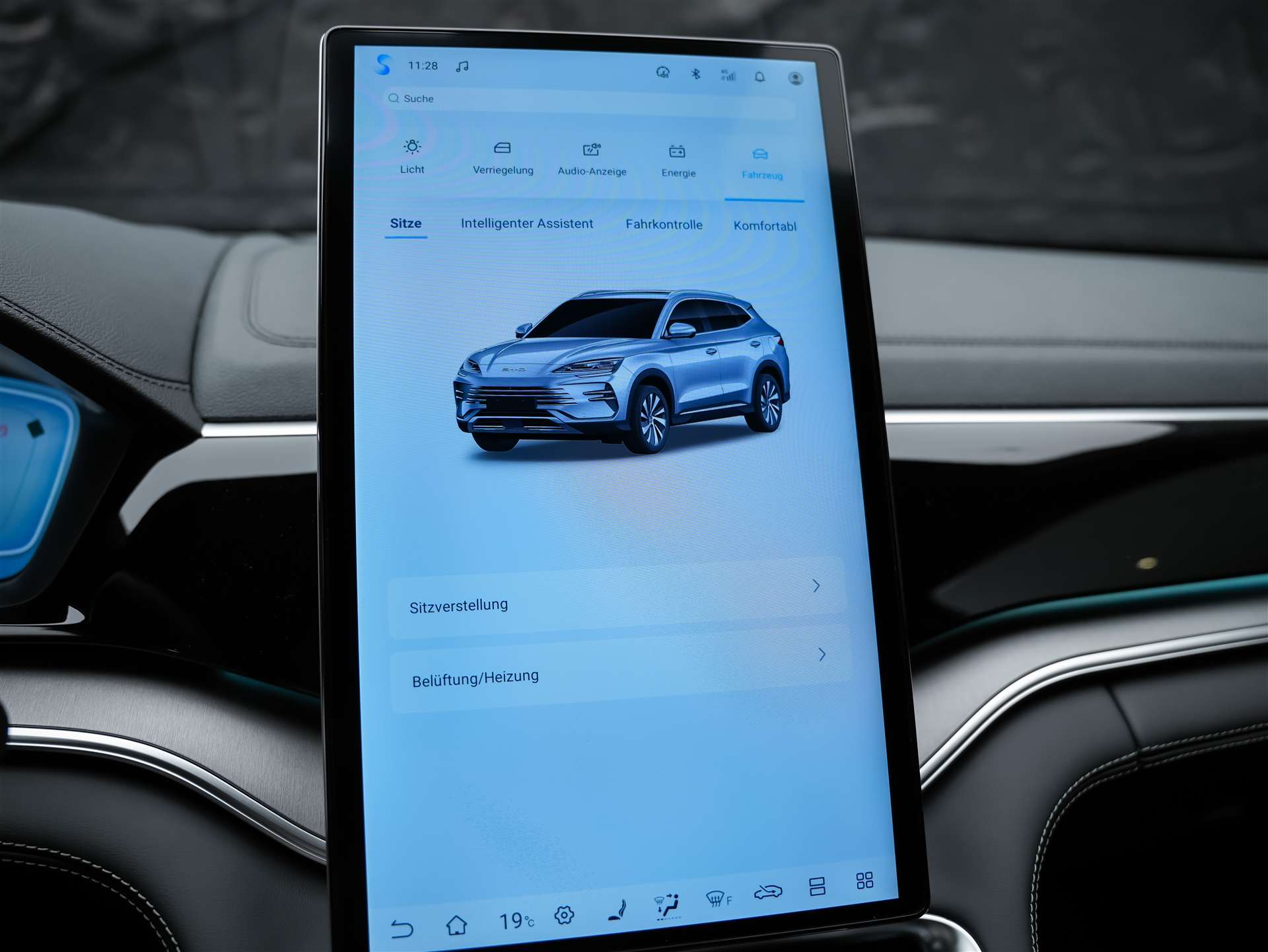 BYD Seal U DM-i Design AWD *SOFORT Verfügbar*Werksgarantie*Lenkradheizung*Sitzbelüftung*360° Kamera*-image-34